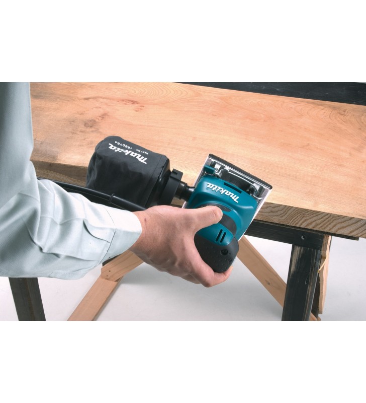 Makita - BO4558 - Ponceuse vibrante 112x102mm 200W