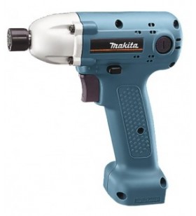 Makita - BTD062Z - Visseuse à chocs industrielle 9,6V