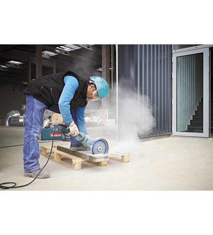 Makita - GA9030RF01 - Meuleuse 230mm 2400W