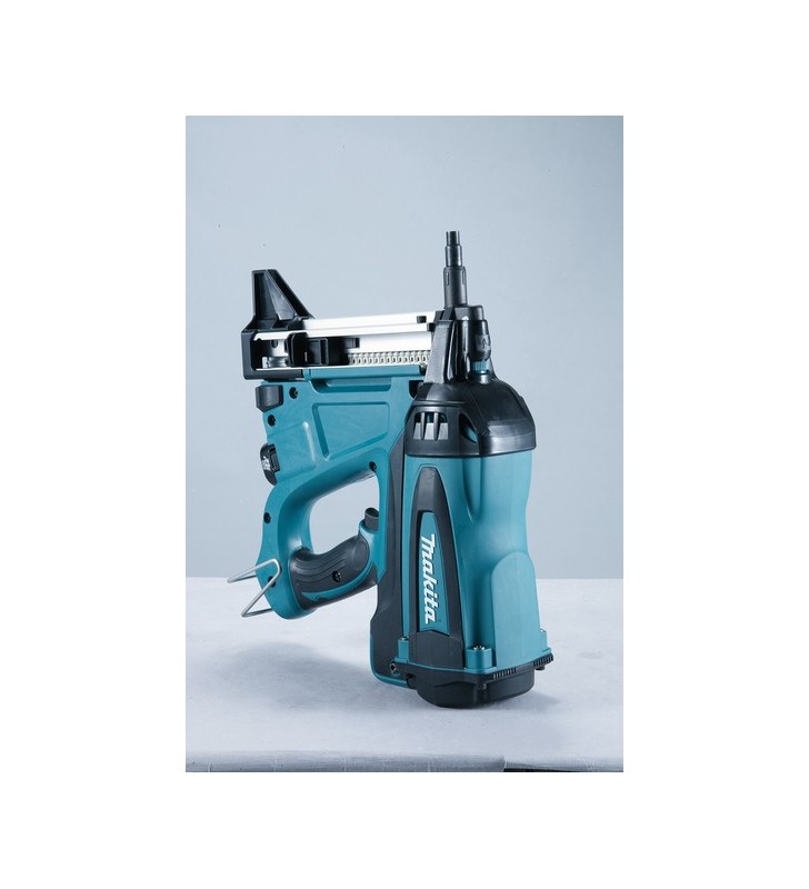 Makita - GN420CSE - Cloueur à gaz pour béton