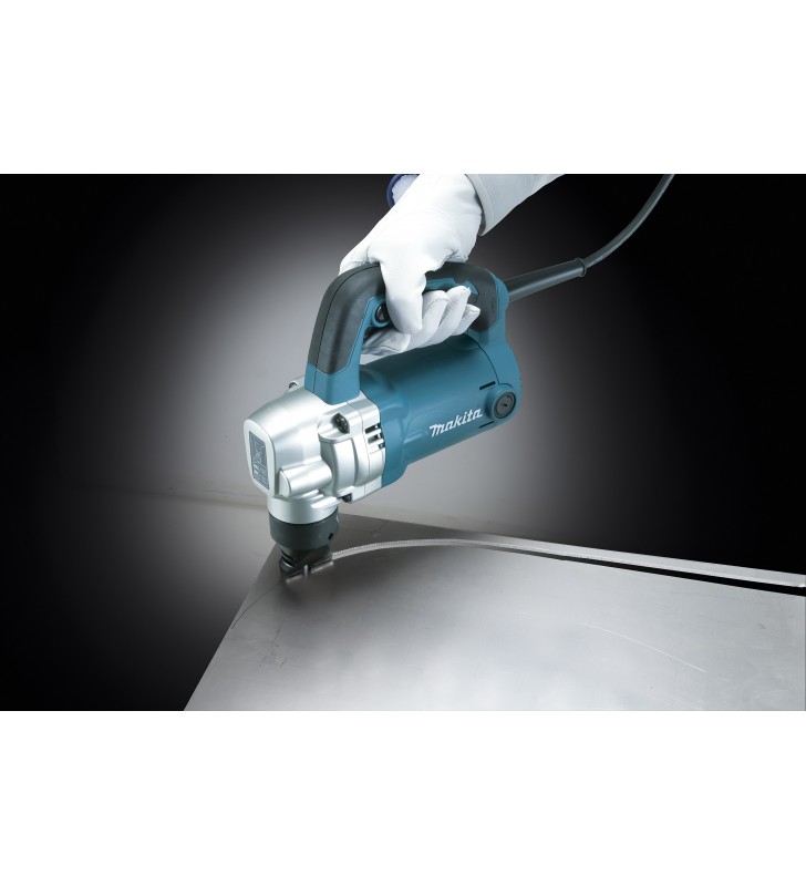 Makita - JN3201J - Grignoteuse 710W