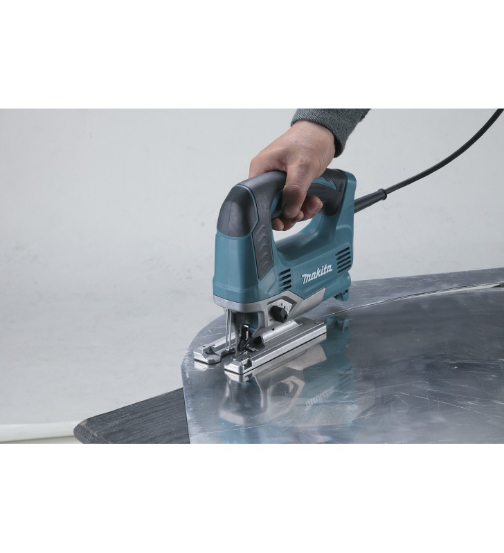 Makita - JV0600J - Scie sauteuse 650W