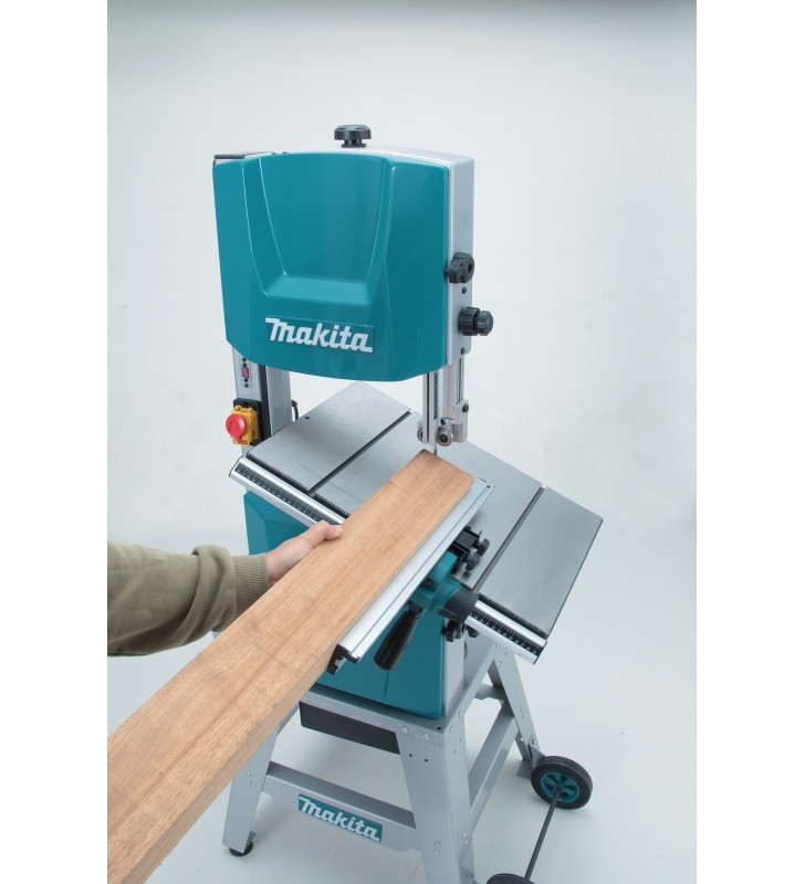 Makita - LB1200F - Scie à ruban 900W