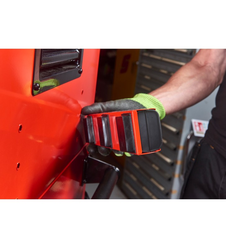 Milwaukee - 4932478856 - Chariot de travail en acier 40″ / 102 cm