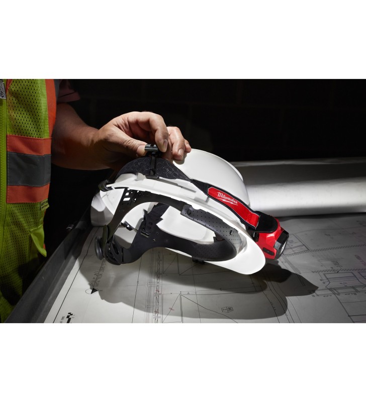Milwaukee - 4933479764 - Lampe frontale compacte USB
