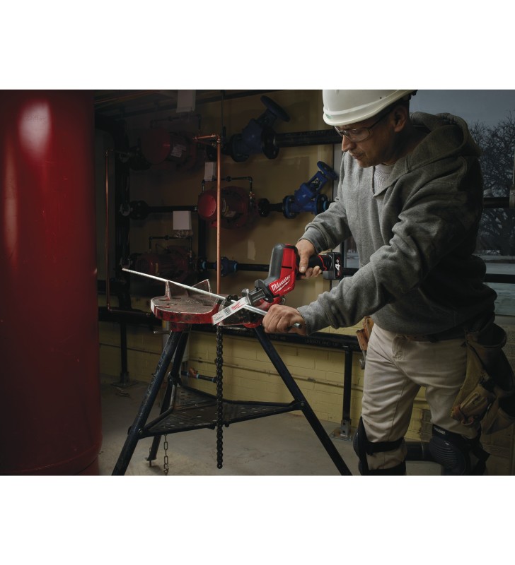 Milwaukee - 4933446960 - M12 FUEL™  Scie sabre compacte Hackzall™