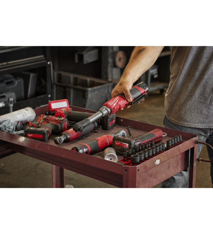 Milwaukee - 4933480790 - M12 FUEL™ CLÉ À CLIQUET À COL ALLONGÉ ¼