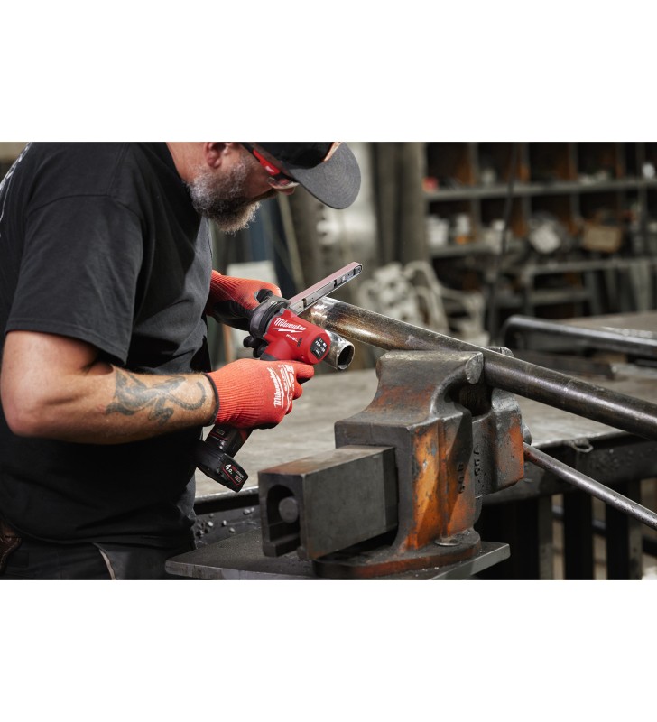 Milwaukee - 4933480961 - M12 FUEL™ ponceuse à bande 13 mm
