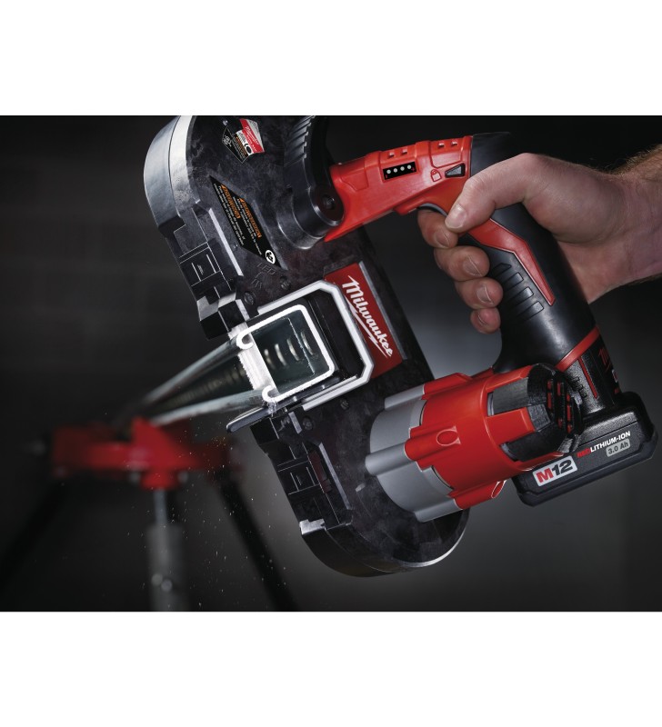 Milwaukee - 4933441805 - M12™ Scie à ruban 1 main