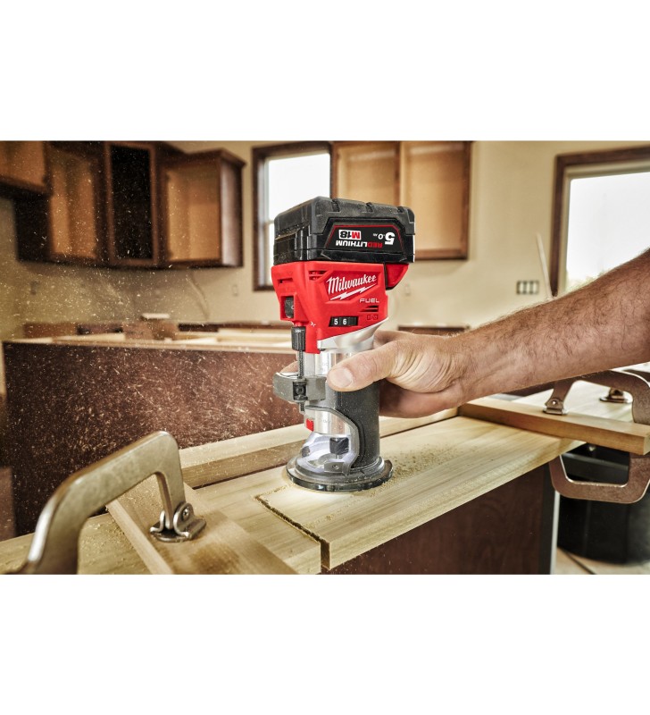 Milwaukee - 4933479073 - M18 FUEL™ Affleureuse 6 & 8 mm