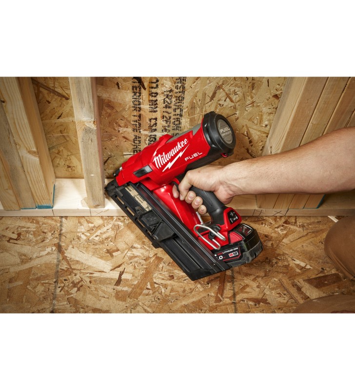 Milwaukee - 4933478302 - M18 FUEL™ Cloueur de Charpente avec fixation unitaire