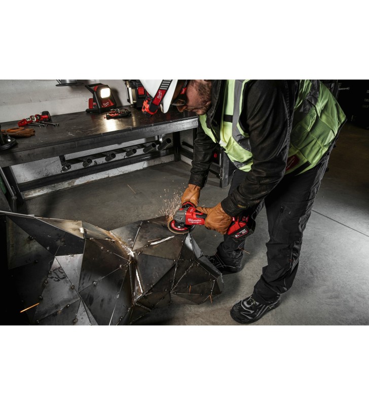 Milwaukee - 4933478430 - M18 FUEL™ Meuleuse d'angle 125 mm avec interrupteur coulissant et frein