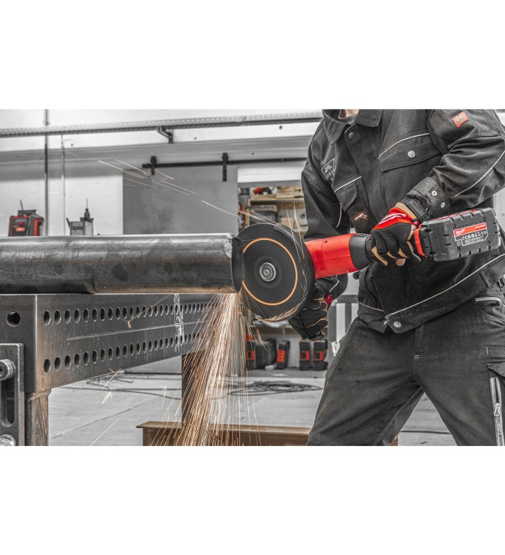 Milwaukee - 4933478783 - M18 FUEL™ meuleuses d'angle ONE-KEY™ 230 mm gâchette "Homme mort" avec frein