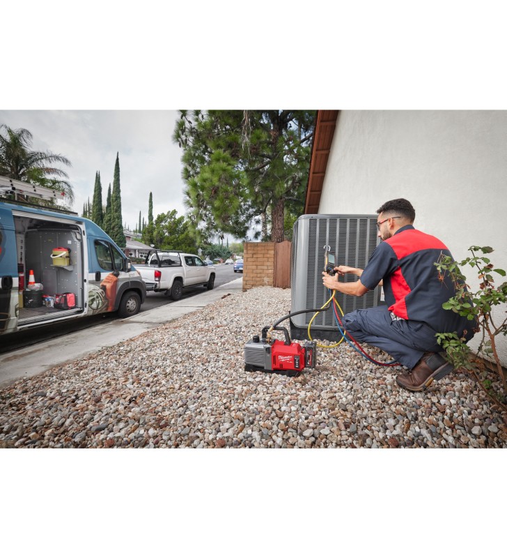 Milwaukee - 4933492853 - M18 FUEL™ Pompe à vide 5CFM