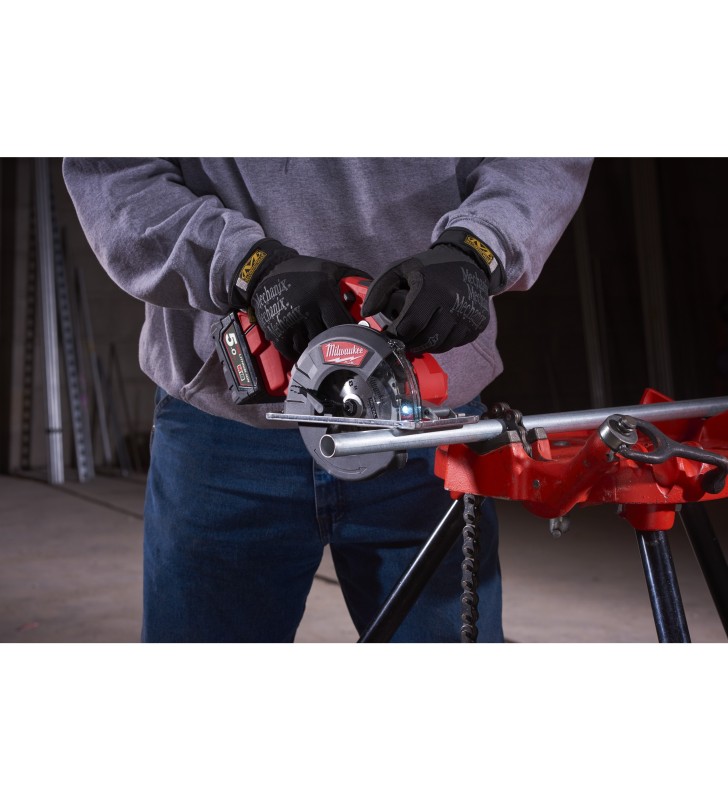 Milwaukee - 4933459193 - M18 FUEL™ Scie circulaire à métaux 57 mm