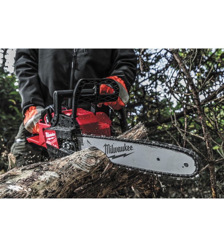 Milwaukee - 4933479679 - M18 FUEL™ Tronçonneuse avec guide de 35 cm