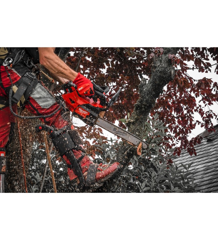 Milwaukee - 4933479587 - M18 FUEL™ Tronçonneuse d'élagage 30 cm