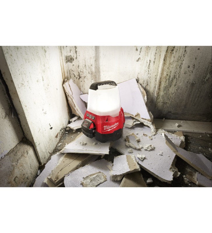 Milwaukee - 4933464134 - M18™ Éclairage de chantier compact