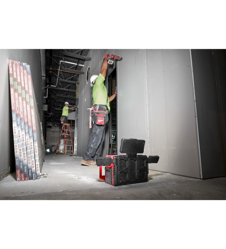 Milwaukee - 4933478120 - M18™ Éclairage de zone chargeur PACKOUT™