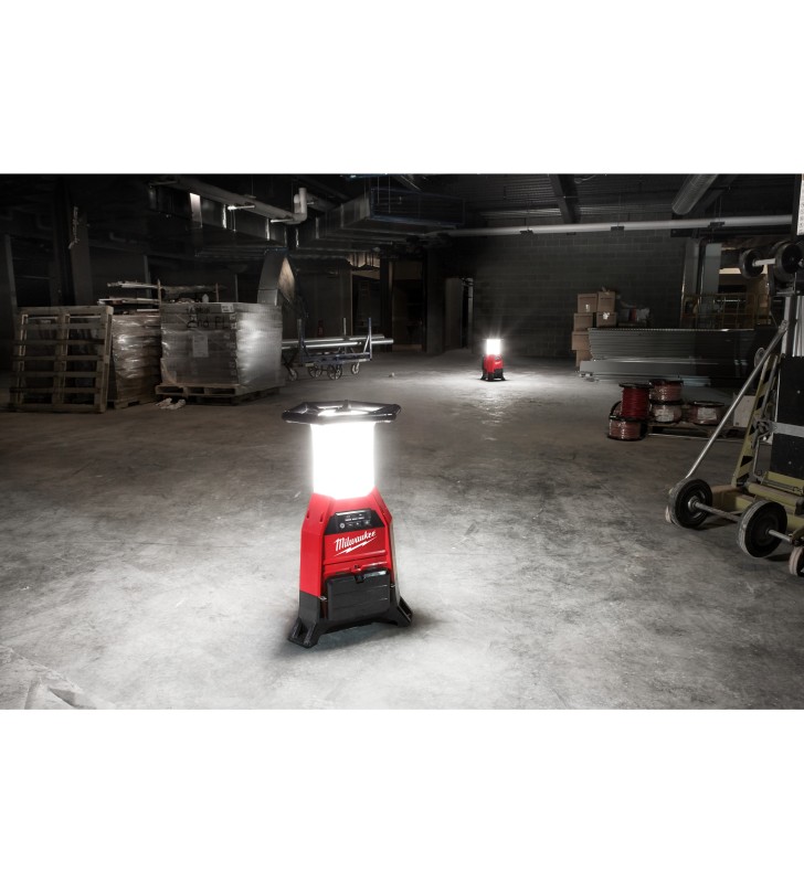 Milwaukee - 4933459160 - M18™ ONE-KEY™ Éclairage du site LED hybride