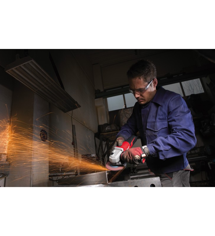 Milwaukee - 4933428120 - Meuleuse 1550 W avec AVS