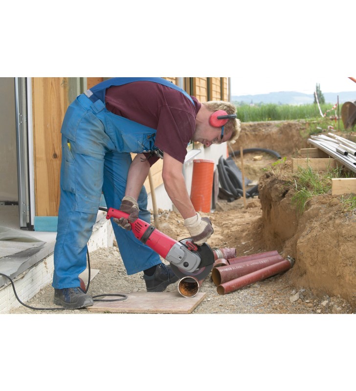 Milwaukee - 4933402304 - Meuleuse 2100 W avec AVS