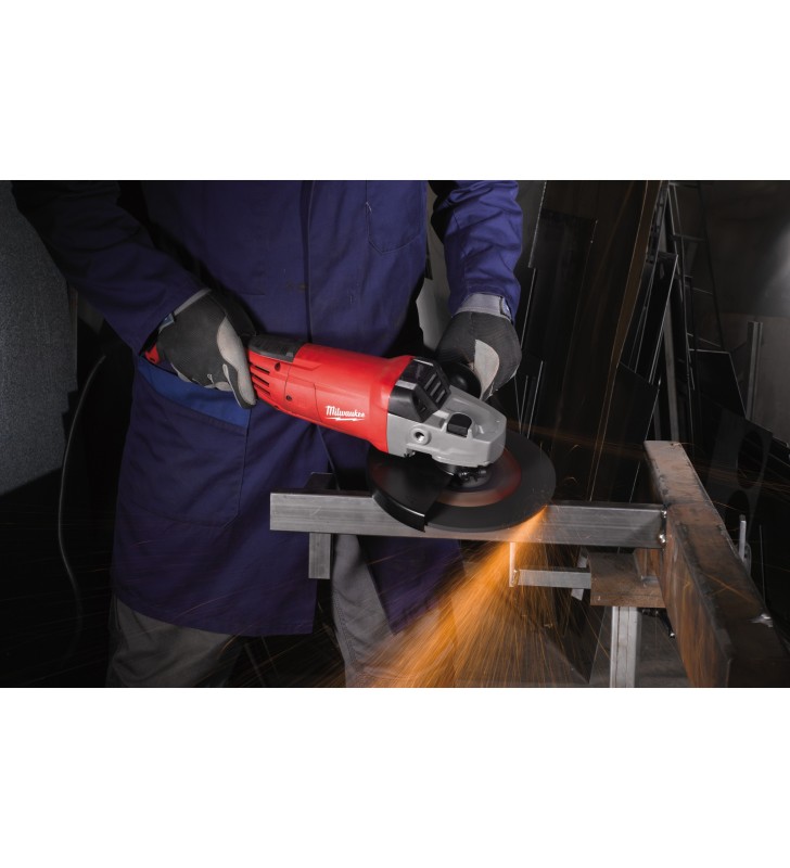 Milwaukee - 4933433630 - Meuleuse 2200 W