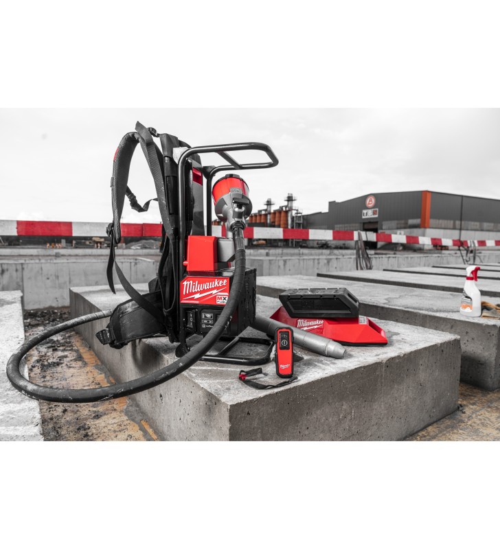 Milwaukee - 4933479591 - MX FUEL™ Aiguille vibrante sac à dos