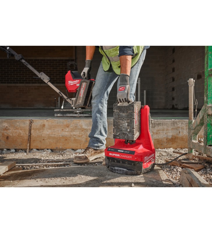 Milwaukee - 4932492630 - MX FUEL™ super chargeur